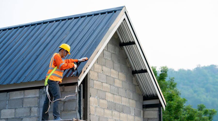Professional metal roof installation in Bloomfield, MO